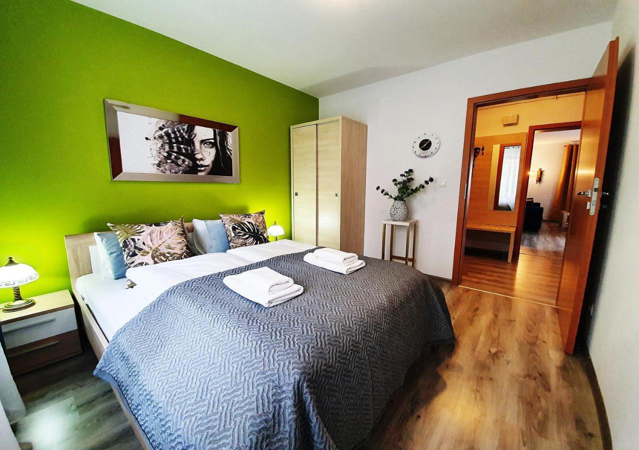 Apartamenty Sun&Fun Rezydencja Pod Debami Nad Lomnica 1B I 2B- Blisko Centrum I Sklepow W Otoczeniu Zieleni كارباش المظهر الخارجي الصورة