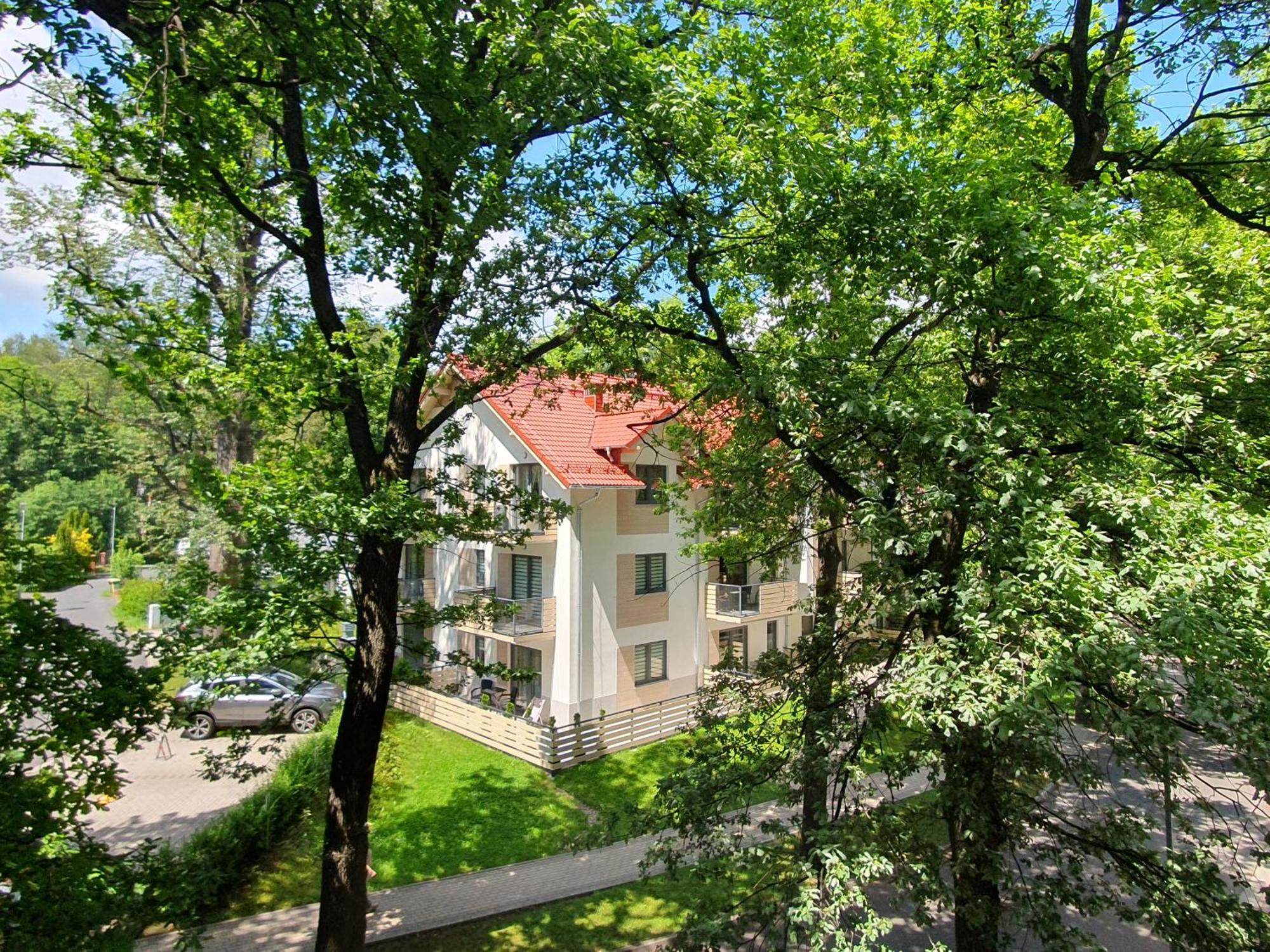 Apartamenty Sun&Fun Rezydencja Pod Debami Nad Lomnica 1B I 2B- Blisko Centrum I Sklepow W Otoczeniu Zieleni كارباش المظهر الخارجي الصورة
