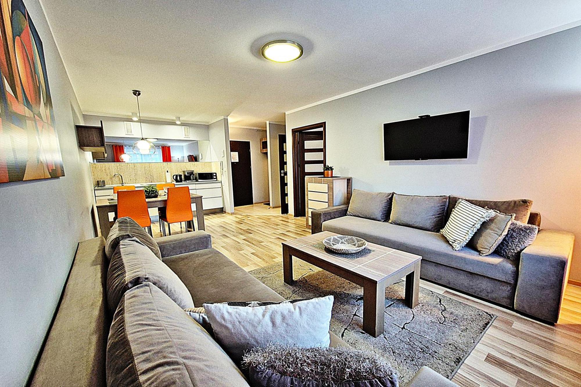 Apartamenty Sun&Fun Rezydencja Pod Debami Nad Lomnica 1B I 2B- Blisko Centrum I Sklepow W Otoczeniu Zieleni كارباش المظهر الخارجي الصورة